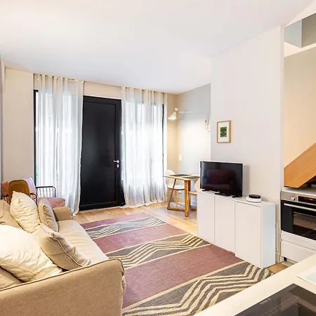 Quiet With Terrace&ac-le Marais/bastille Parigi