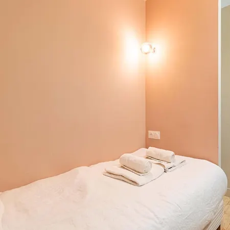 Quiet With Terrace&ac-le Marais/bastille Appartamento