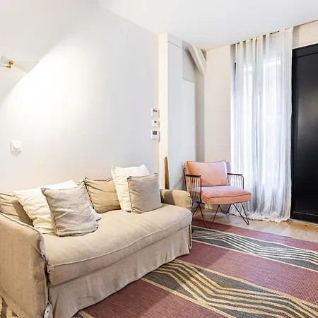 Quiet With Terrace&ac-le Marais/bastille Parigi